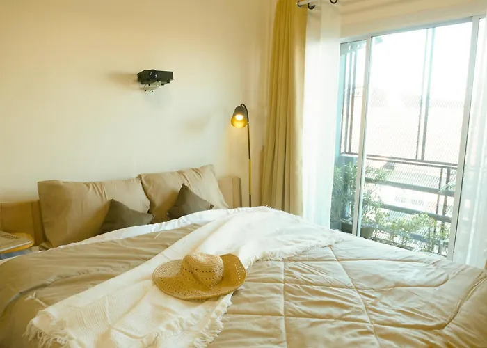 Enjoyo Getaway * Bangkok